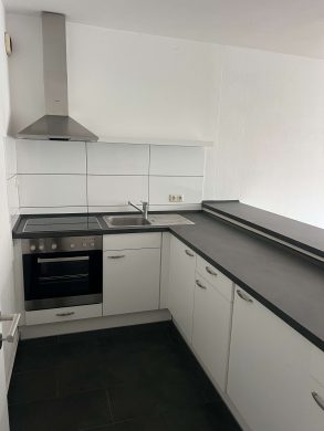 Schönes Apartment in zentraler Lage in der Viktoriastr. 69, Bochum, 2. OG links, 44805 Bochum, Etagenwohnung