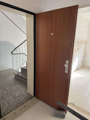 Schöne Wohnung auf der Coburger Str. 14, Gelsenkirchen, 2. OG links, 45899 Gelsenkirchen, Etagenwohnung
