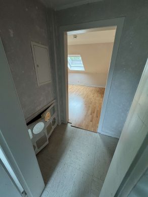Gemütliche Wohnung in zentraler Lage in der Propst-Wenker-Str. 7 in Gelsenkirchen-Horst, DG links, 45899 Gelsenkirchen, Wohnung