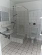 Seniorenwohnung (ab 60 Jahre) mit Einbauküche in der Magdeburger Str. 42, Gelsenkirchen, 3.OG mi li - Badezimmer